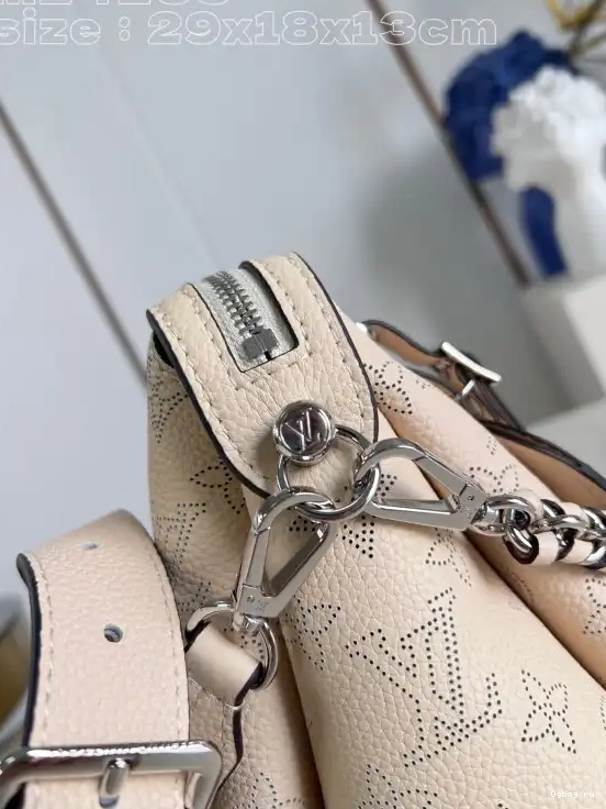 LOUIS - Hand All 18 It PM VUITTON x x 29 13CM 0704